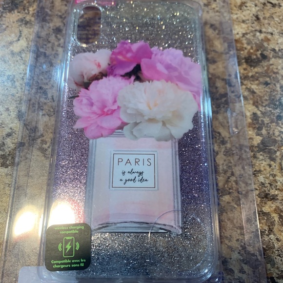 iPhone XR Case - Picture 2 of 3